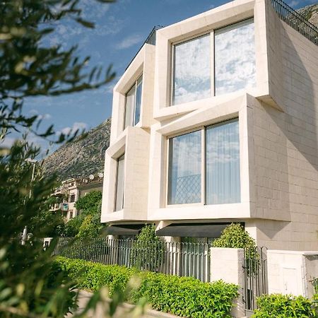 Corso Levante Luxury Suites Dobrota Kotor Exterior foto