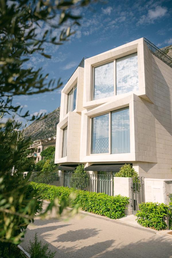 Corso Levante Luxury Suites Dobrota Kotor Exterior foto