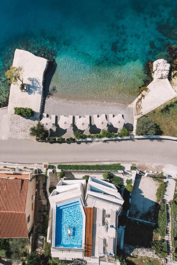 Corso Levante Luxury Suites Dobrota Kotor Exterior foto