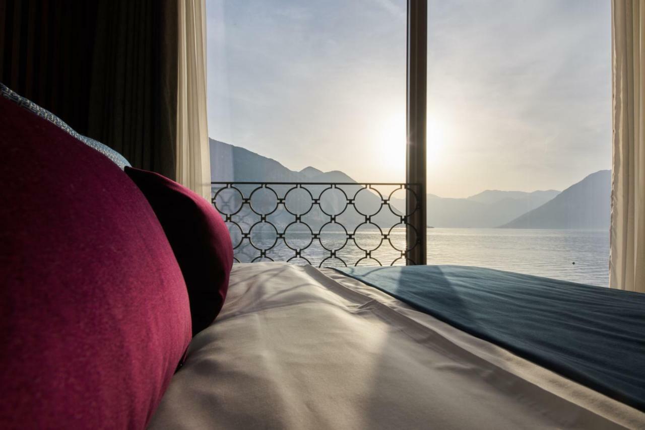 Corso Levante Luxury Suites Dobrota Kotor Exterior foto